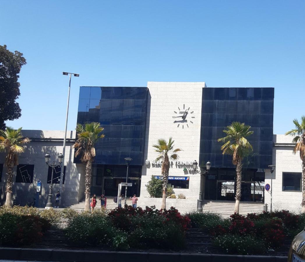 Alicante & Urban Center Kültér fotó